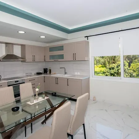 Apartment Nature & Luxury Kalamata
