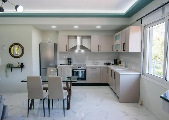 Nature & Luxury Апартаменты *